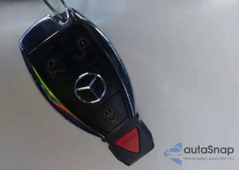 2017 Mercedes-Benz Gls 450 4Matic z USA, uszkodzony, nr VIN 4JGDF6EE2HA863133